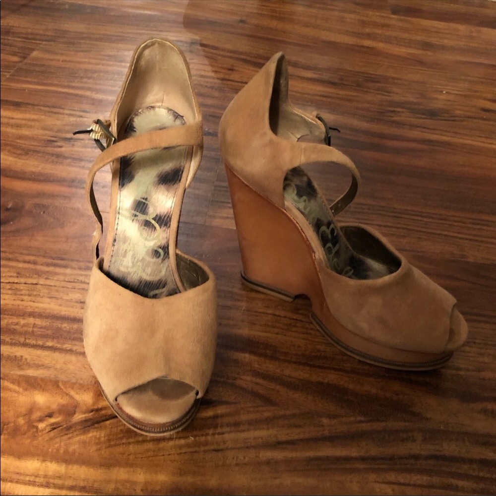Sam Edelman Javi Cutout Wedge
